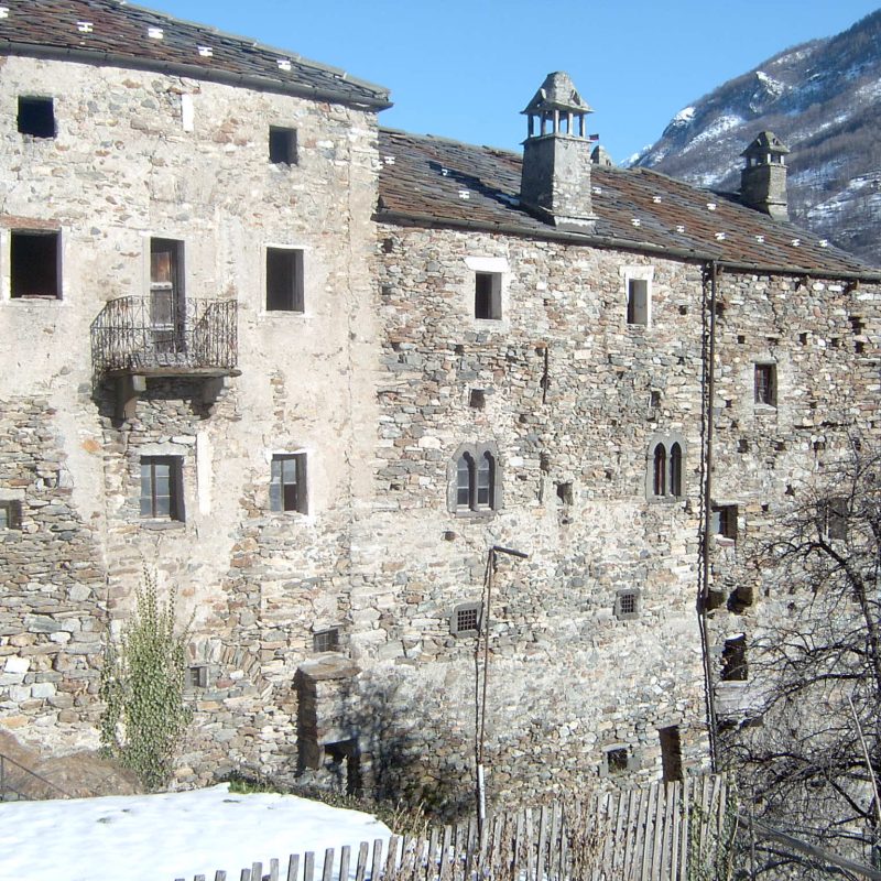 castello_Charles_1